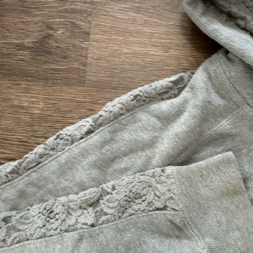 Y2K Style Hollister Full‎ Zip Grey Hooded Jacket Sz L Lace Bella Swan Core